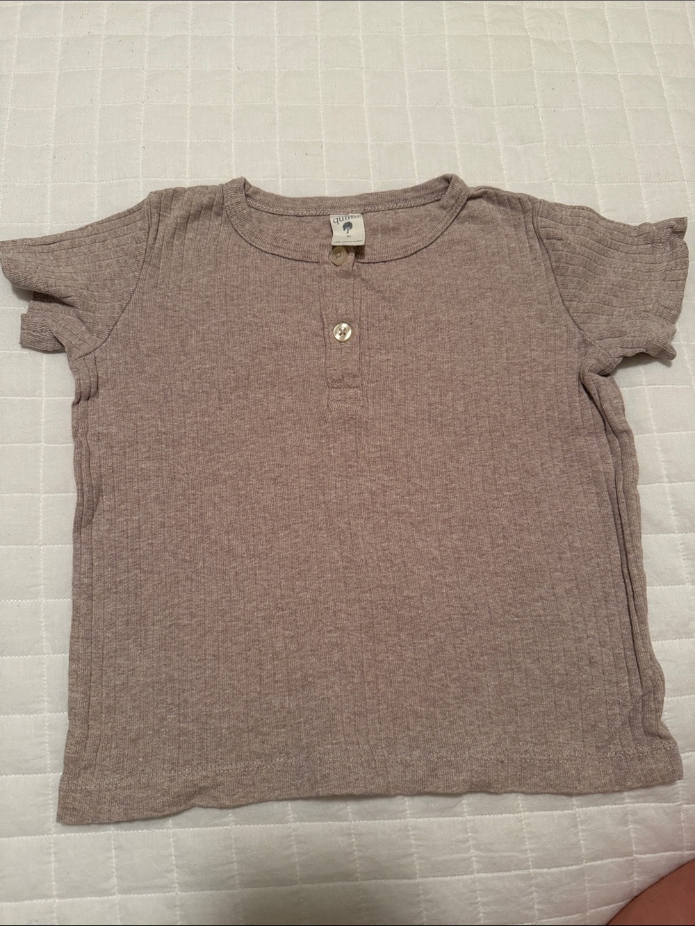 Kate Quinn Ribbed Organic Cotton Tee